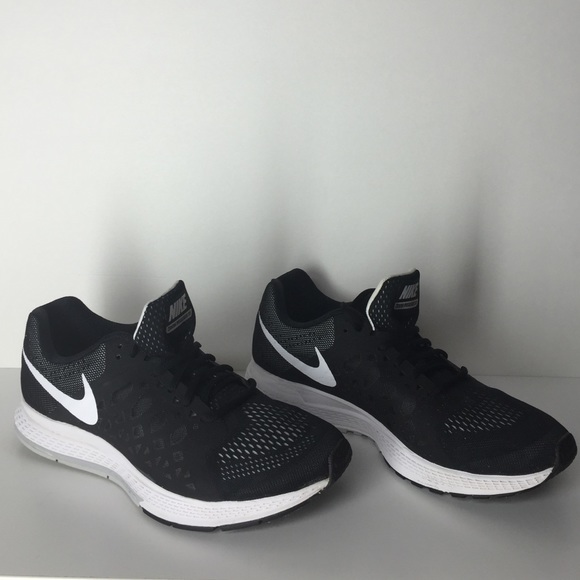 Nike Shoes - Nike Zoom Pegasus 31 running shoes