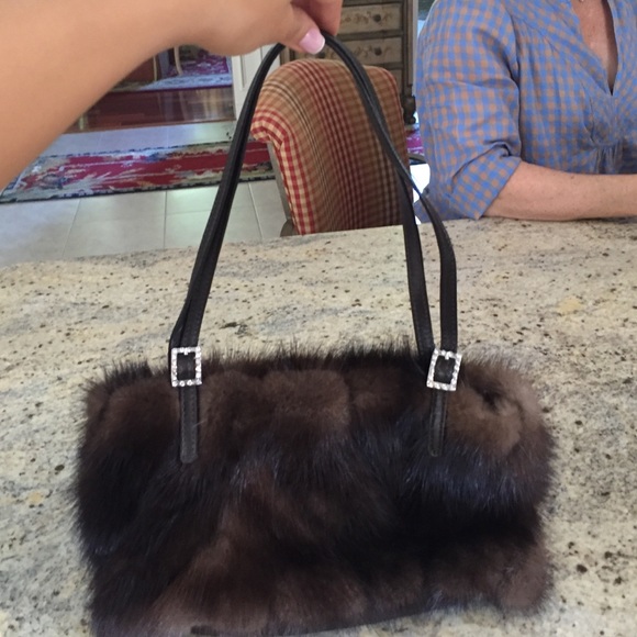 Anne taylor purse