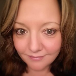 Meet your Posher, Alisha