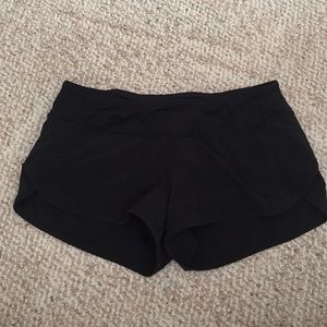 LULULEMON lined workout shorts