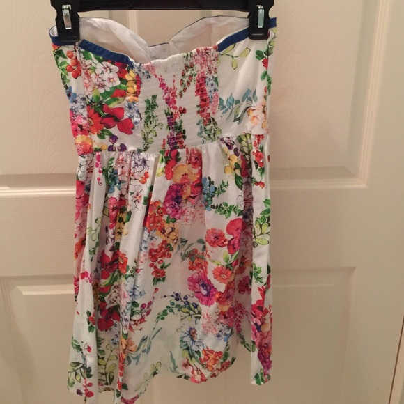 Strapless dress - Picture 2 of 2