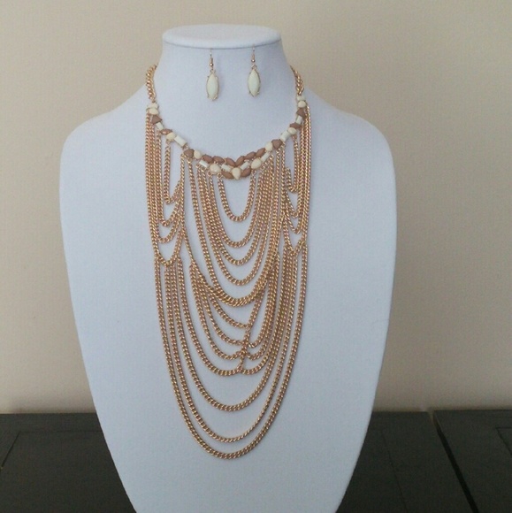 Draped Link Bib Necklace