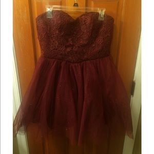 super cute sparkly maroon tulle dress