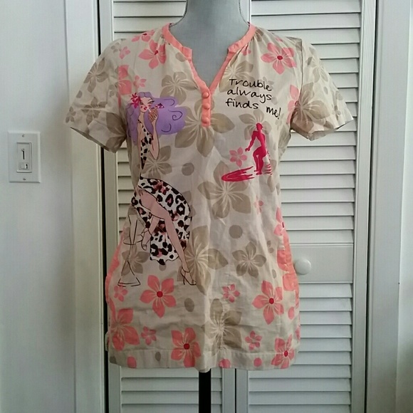 Scrub top