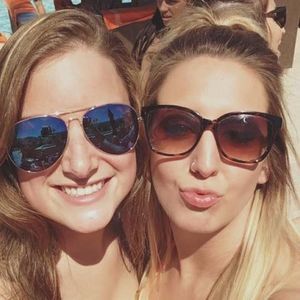 Meet your Posher, Miranda