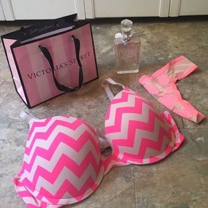 Victoria's Secret Wear Everywhere Push-Up