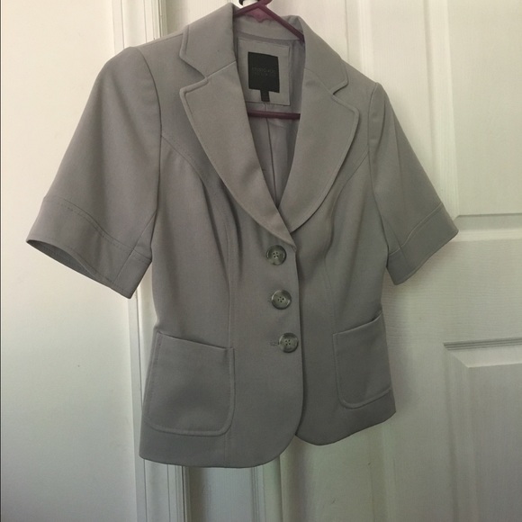 Short sleeve suit jacket - Picture 1 of 3