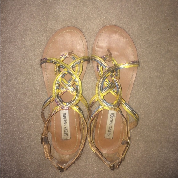 Steve Madden sandals