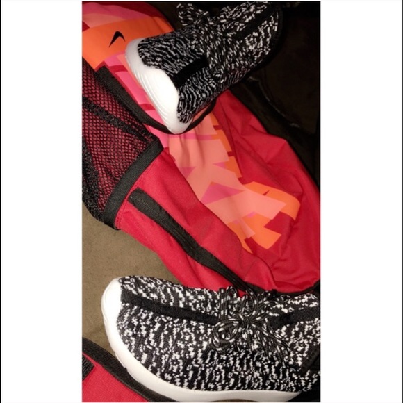 🚨 on hold 🚨 Forever- stylish running sneakers