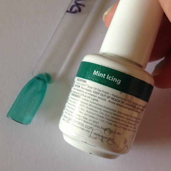 Mint Icing Gelish Mini - Picture 2 of 3