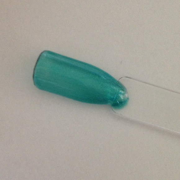 Mint Icing Gelish Mini - Picture 3 of 3