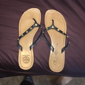 GENTLY WORN TORY BURCH FLIP FLOPS