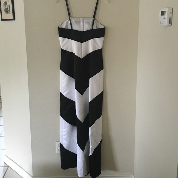 Chevron Dress - Picture 2 of 2