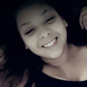 Meet your Posher, Desiree