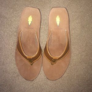 Volatile flip flop wedges!