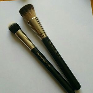 2 Bdellium Tools Brushes