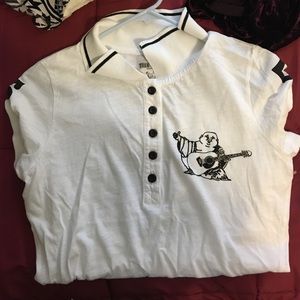 Super cute true religion shirt never wore