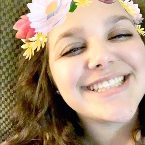 Meet your Posher, Brianna