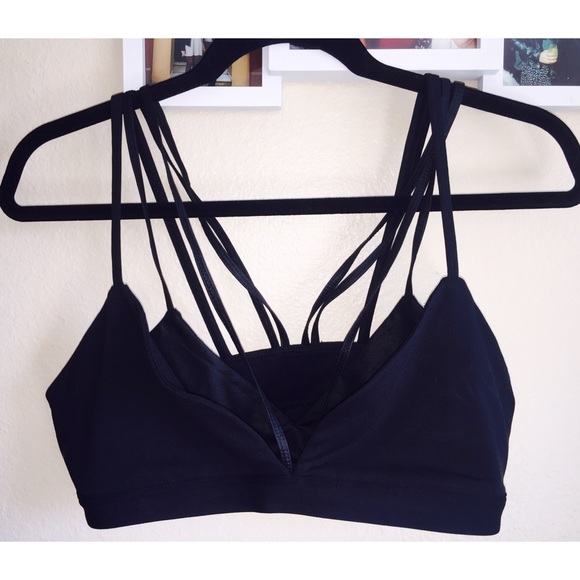 Fabletics sports bra/crop top