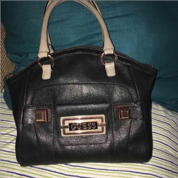 Guess Purse.