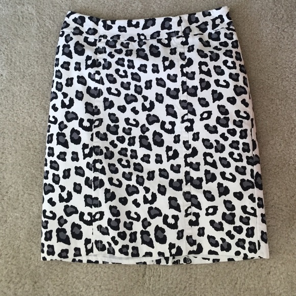 Cheetah pencil skirt