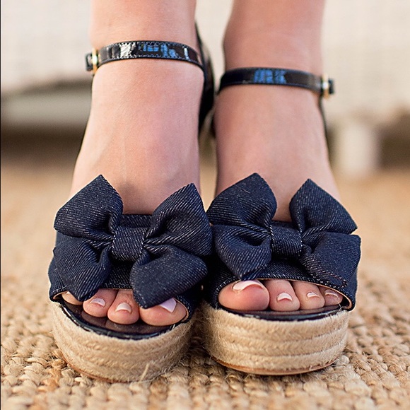 Kate Spade Darya Navy Bow Wedges