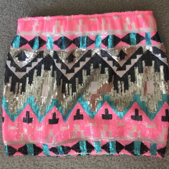 Sequin skirt never been worn