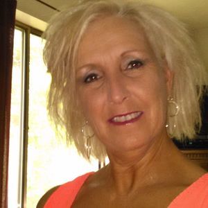 Meet your Posher, Pamela