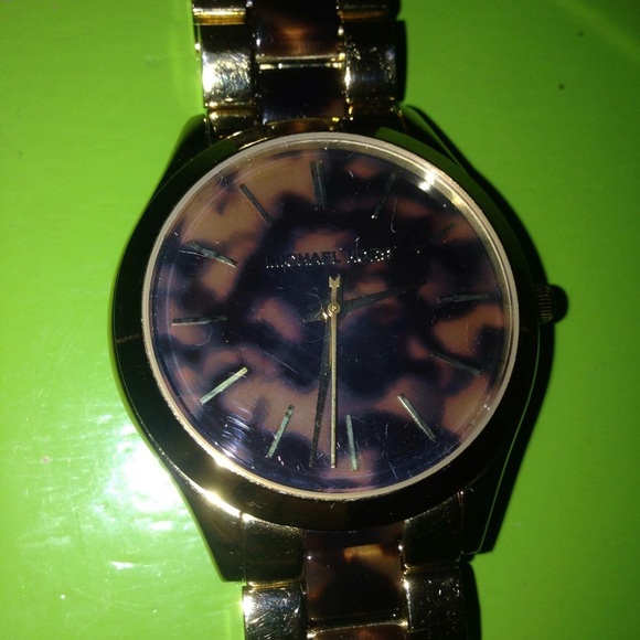 MICHAEL KORS CHEETAH PRINT WATCH - Picture 2 of 4