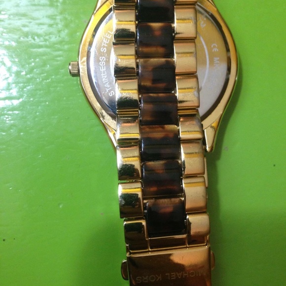 MICHAEL KORS CHEETAH PRINT WATCH - Picture 3 of 4