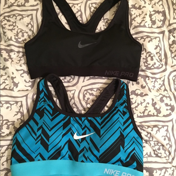 2 Nike Women's XS Sports Bra