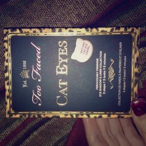 Too Faced cat eyes pallet