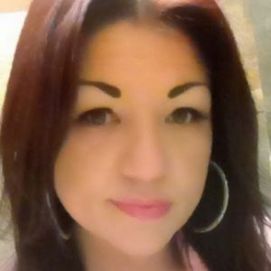 Meet your Posher, Brenda