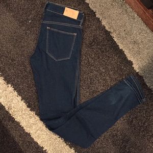 Dark wash skinny jeans