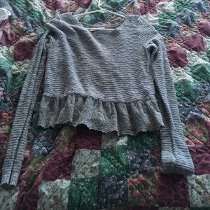 Abercrombie & Fitch sweater