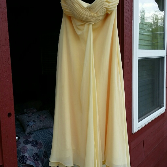 Strapless dress 👗 - Picture 2 of 4