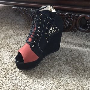 Laced up open toe bootie