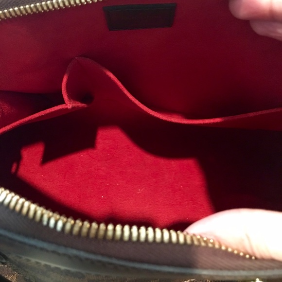 100% Authentic Louis Vuitton Trevi - Picture 3 of 4