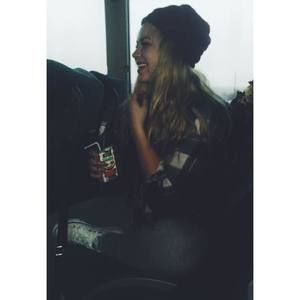 Meet your Posher, Madeline