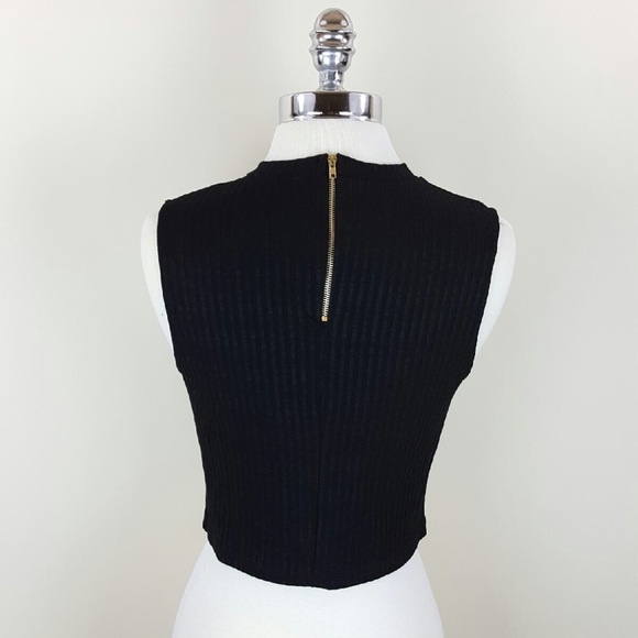 Mock neck crop top - Picture 4 of 4