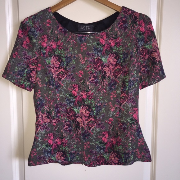 ASTR structured peplum top