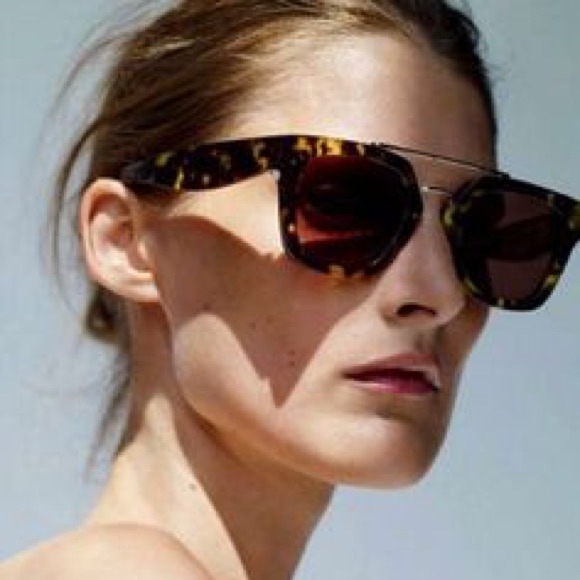 Celine Bridge CL41077S sunglasses - Picture 4 of 4