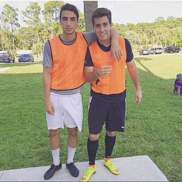 Meet your Posher, Damian - Picture 1 of 1