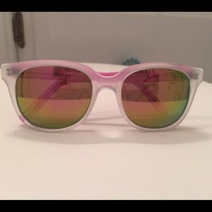 Quay Australia gradient sunglasses