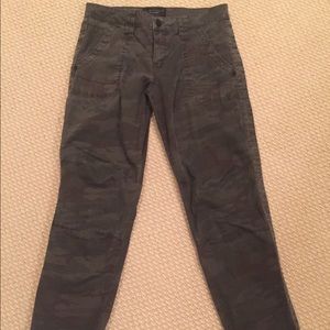 Sanctuary camo pant