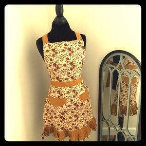 Anthropologie Garnet and gold apron