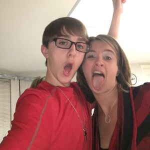 Meet your Posher, Shelly