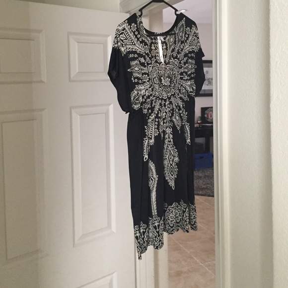 ‼️price drop‼️XL bathing suit cover or dress