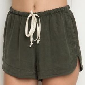 Olive green Eve shorts