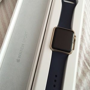 Apple Watch Sport, 42mm Gold